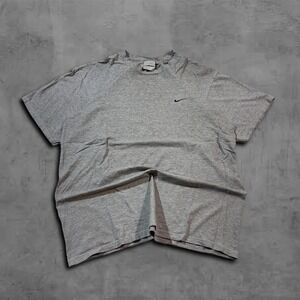 Vintage 90s Relaxed Gray Nike Streetwear Tee